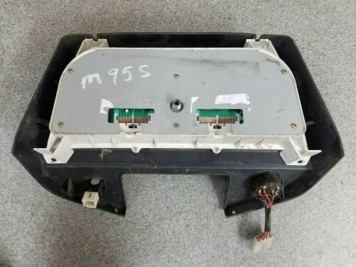 Farmland Tractor - 3N300-77502 - Kubota INSTRUMENT CLUSTER, Used - Image 2