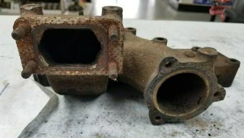 Farmland Tractor - CH12920 CH12852 - John Deere 1050 EXHAUST MANIFOLD & ELBOW, Used - Image 3