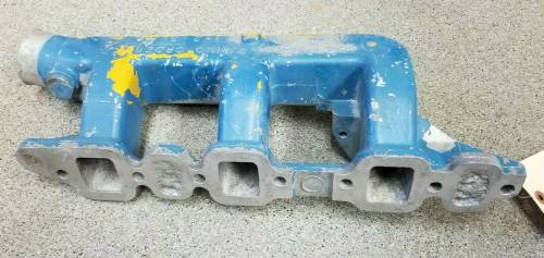 Farmland Tractor - C5NE9425K - Ford DIESEL INTAKE EXHAUST MANIFOLD, Used - Image 2