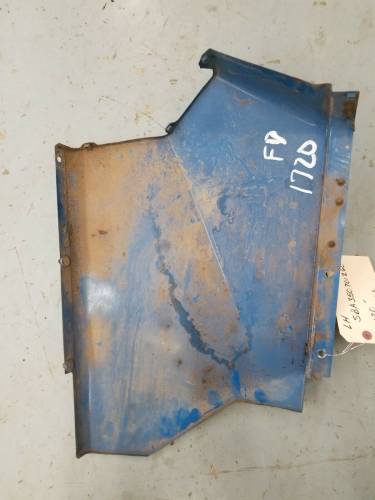 Farmland Tractor - SBA350701260 - Ford LH DASH PANEL, Used - Image 2