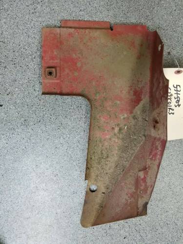 Farmland Tractor - 531501R3 - International LH CORNER BAFFLE, Used - Image 2