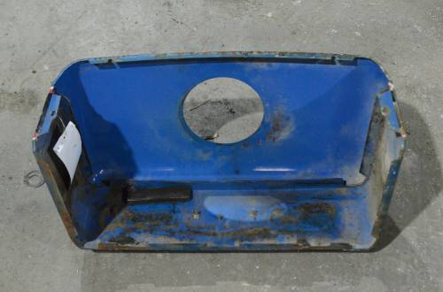 Farmland Tractor - 82005626 - Ford New Holland HOOD EXTENSION, Used - Image 3