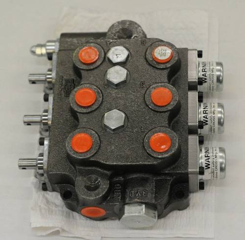 Farmland - SBA222 - For John Deere UNIVERSAL TRIPLE SPOOL CONTROL VALVE 2000 PSI OPEN CENTER - Image 4