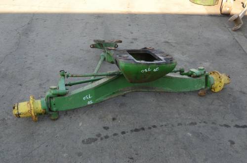 Farmland Tractor - 730 - John Deere 730 STANDARD AXLE ASSEMBLY - Image 4