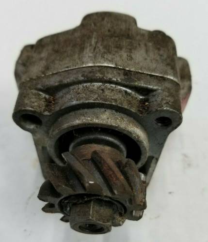 Farmland Tractor - Farmall Cub Hydraulic Pump with Gear, Used - Image 3