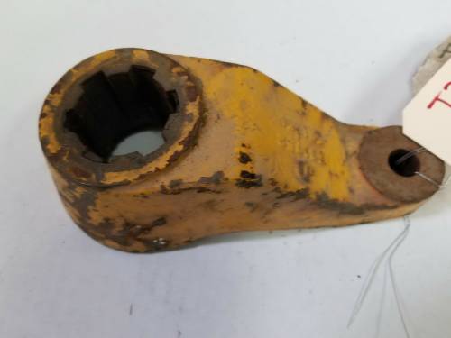 T31752 - John Deere STEERING LEVER, Use