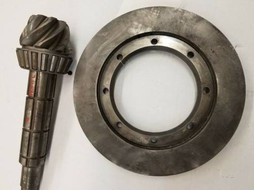 Farmland Tractor - AT166883 - John Deere RING GEAR & PINION, Used - Image 4