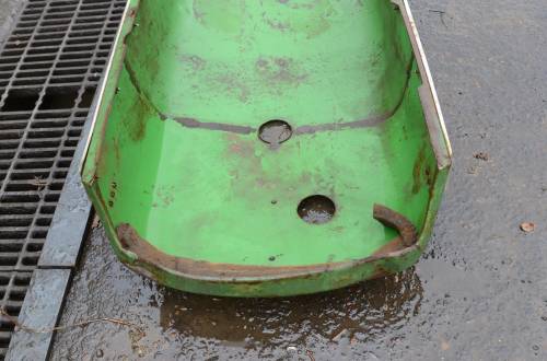 Farmland Tractor - 2010Hood - John Deere 2010 HOOD, Used - Image 7