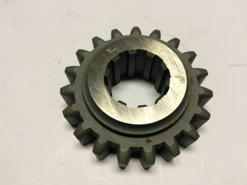 70234028 - Allis Chalmers REVERSE MAIN SHAFT GEAR