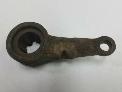 Farmland Tractor - M1251T - John Deere STEERING ARM, Used - Image 2