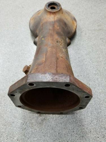 Farmland Tractor - 3435333M1 - Massey Ferguson AXLE HOUSING, Used - Image 2