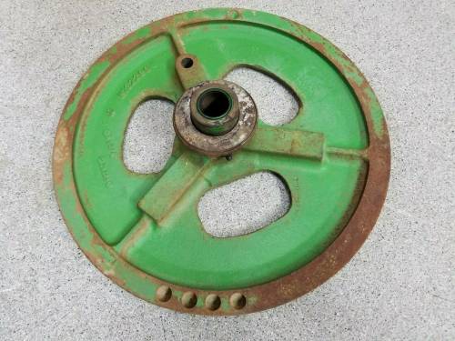 H132299 AH127496- John Deere COMBINE DRIVE PULLEY, Used