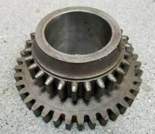 Farmland Tractor - M1688T - John Deere TRANSMISSION GEAR, Used - Image 2