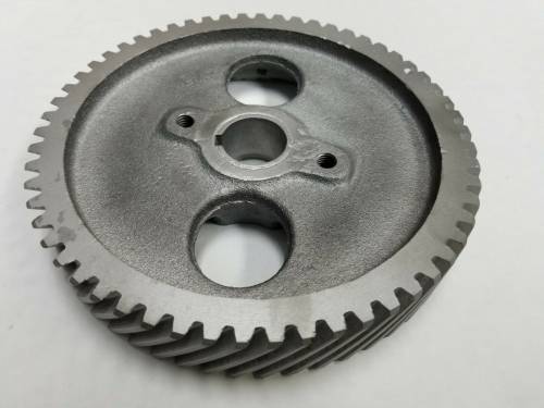 Farmland Tractor - 131858R1 - International CAMSHAFT GEAR, Used - Image 2