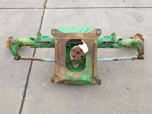 Farmland Tractor - AR44331 JOHN DEERE 2510 2520 3010 3020 4000 4010 4020 4320 WIDE AXLE ASSEMBLY - Image 3