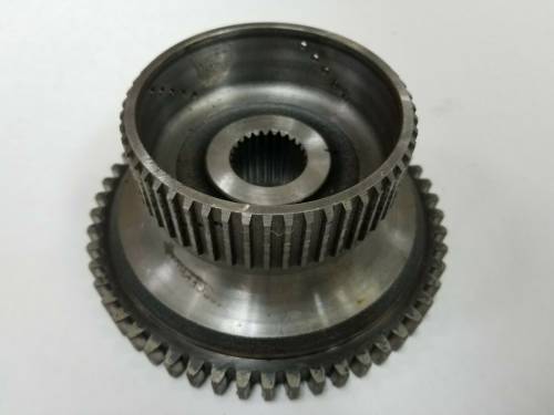 Farmland Tractor - D6NNN750A C7NNN750A  PTO Drive Hub - Image 1