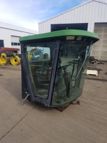 9600 John Deere Combine Cab