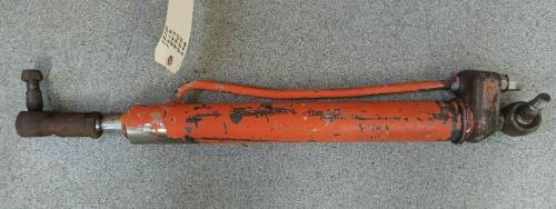 K945702, Case/IH, Steering Cylinder, Used
