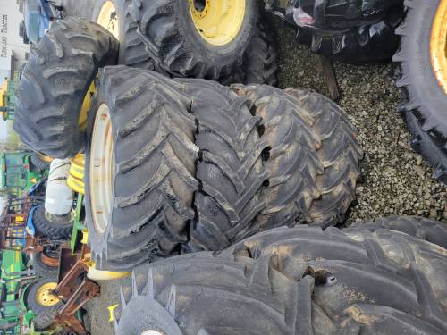 TRELLEBORG TWIN TIRES 414 600/60-38