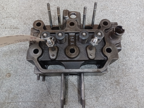 724060-11701 Cylinder Head