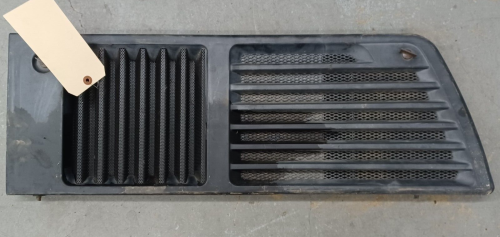 3M740-83410 LH Grille