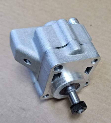 352035R94 - International HYDRAULIC PUMP