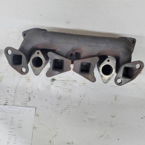 1031265M91 - Massey Ferguson MANIFOLD