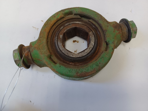 AE32173 Holder