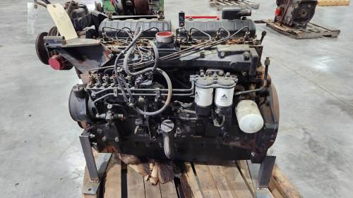 Used Engines - MF8250 - Valmet 7.4L - Image 4