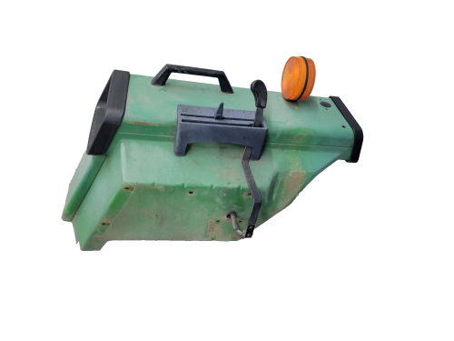 AM120088 RH Fender 