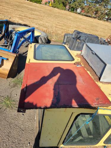 Used Cabs - NH 1283 Cab - Image 3