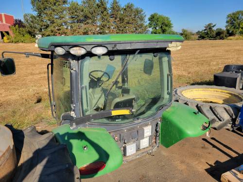 Used Cabs - JD 8270R Cab - Image 3