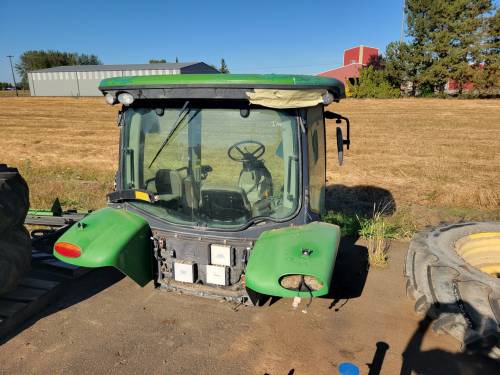 Used Cabs - JD 8270R Cab - Image 7