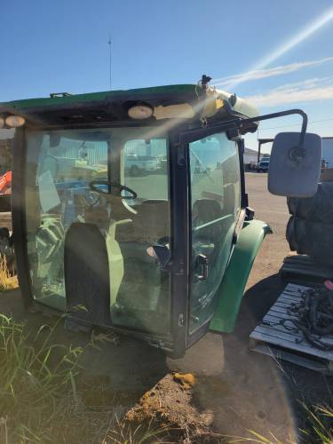 Used Cabs - JD 8270R Cab - Image 2