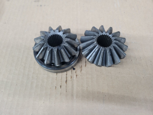 31353-43660 - Gear 15T