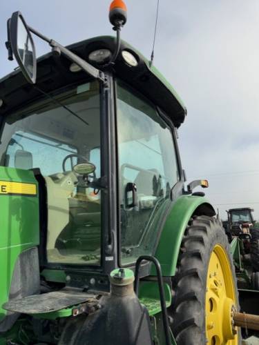 JD 8270R Cab - Late S/N